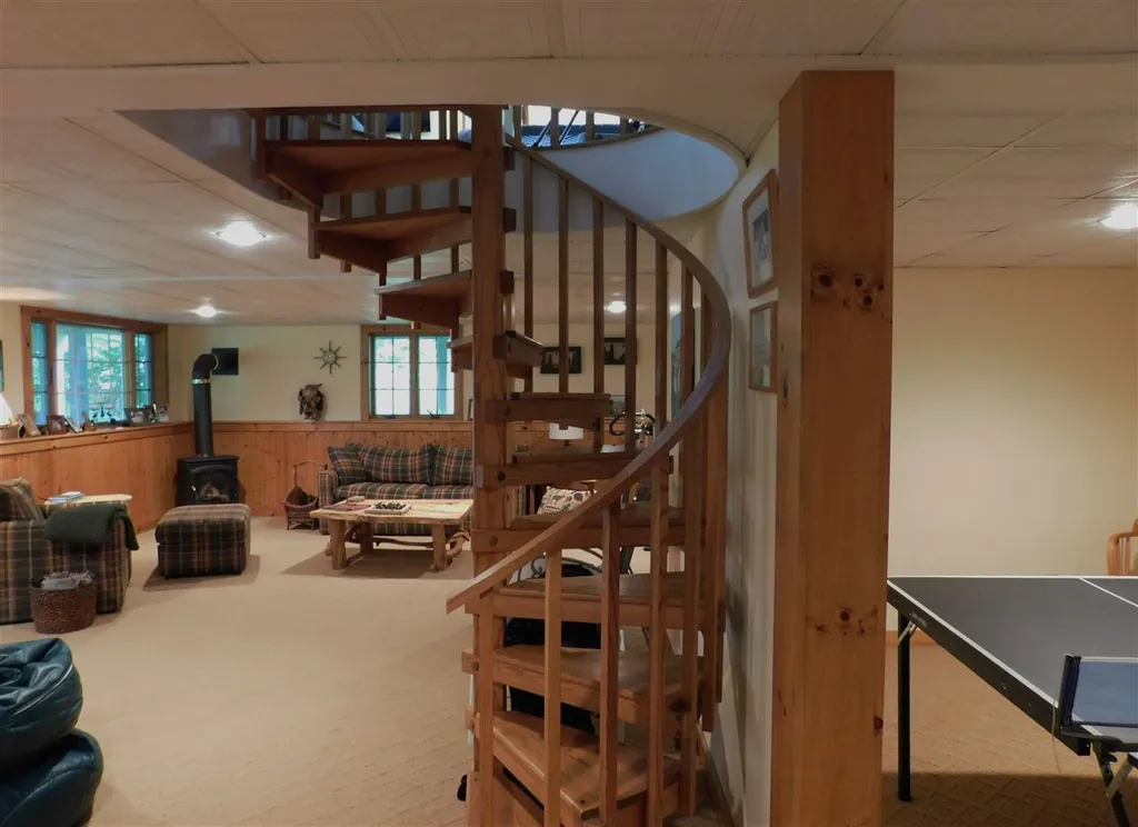 64 Panorama Road Warren VT 05674