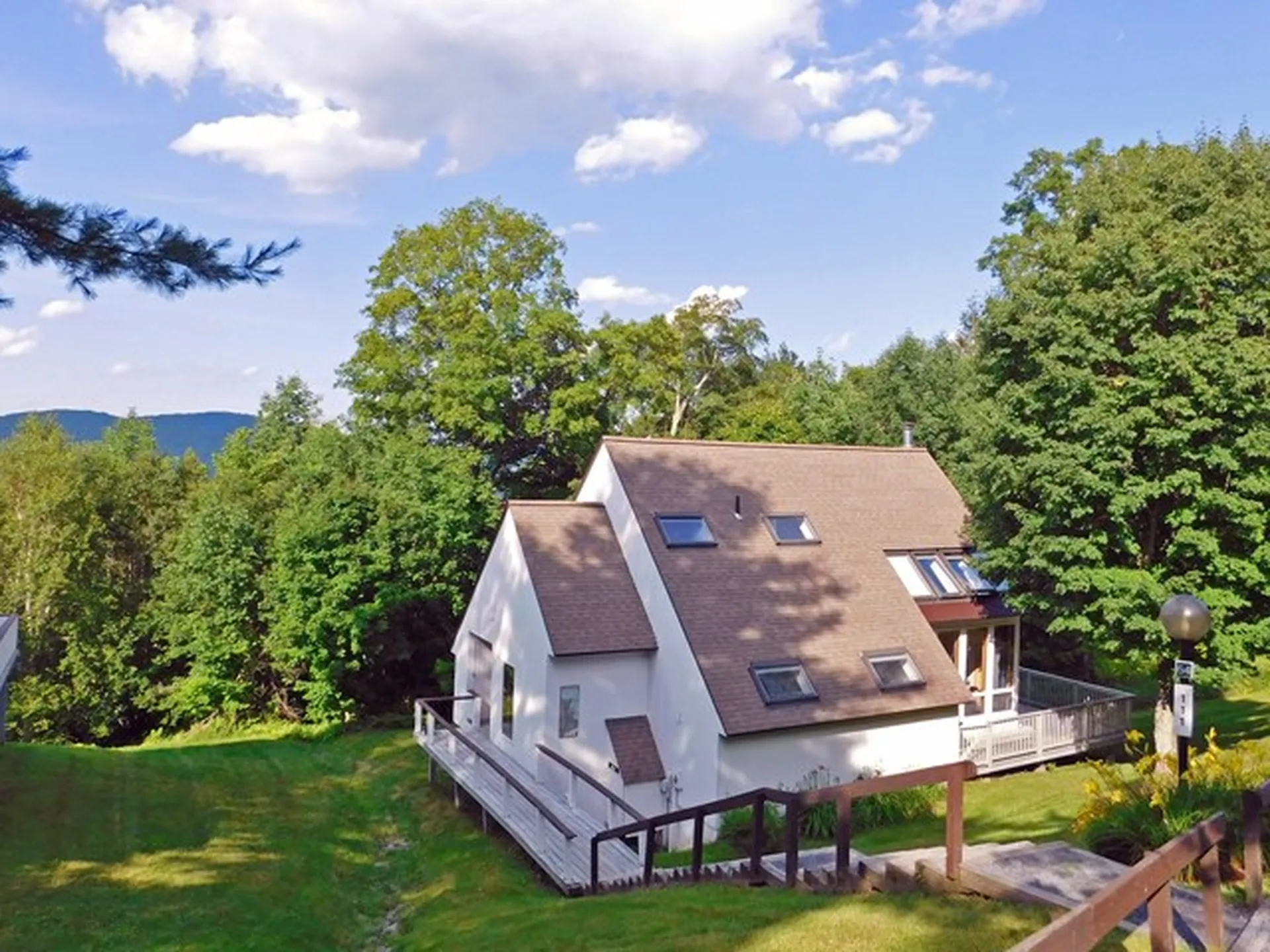 64 Panorama Road Warren VT 05674