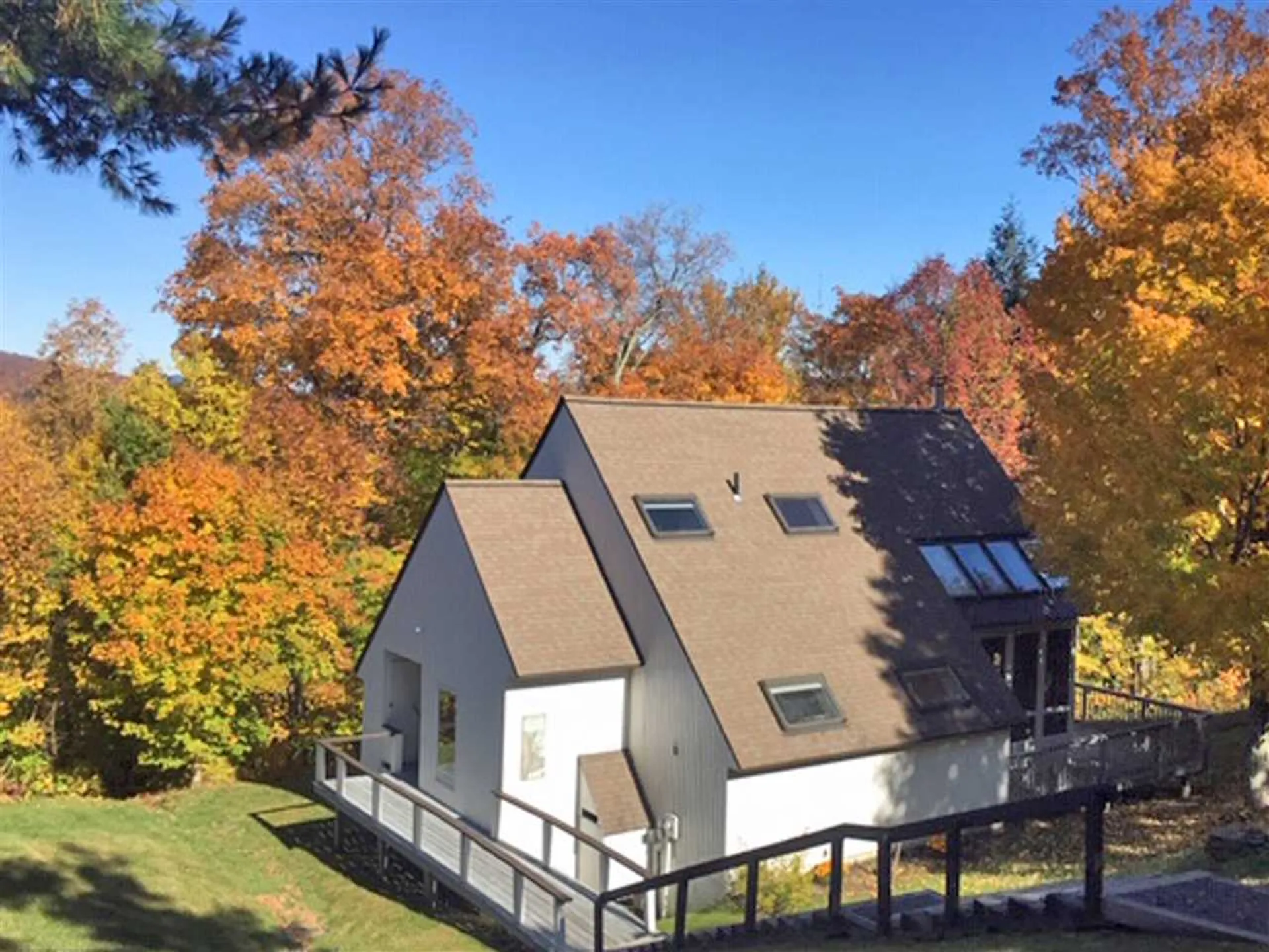64 Panorama Road Warren VT 05674