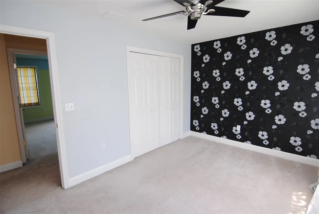 7 Annabelle Court Nashua NH 03062