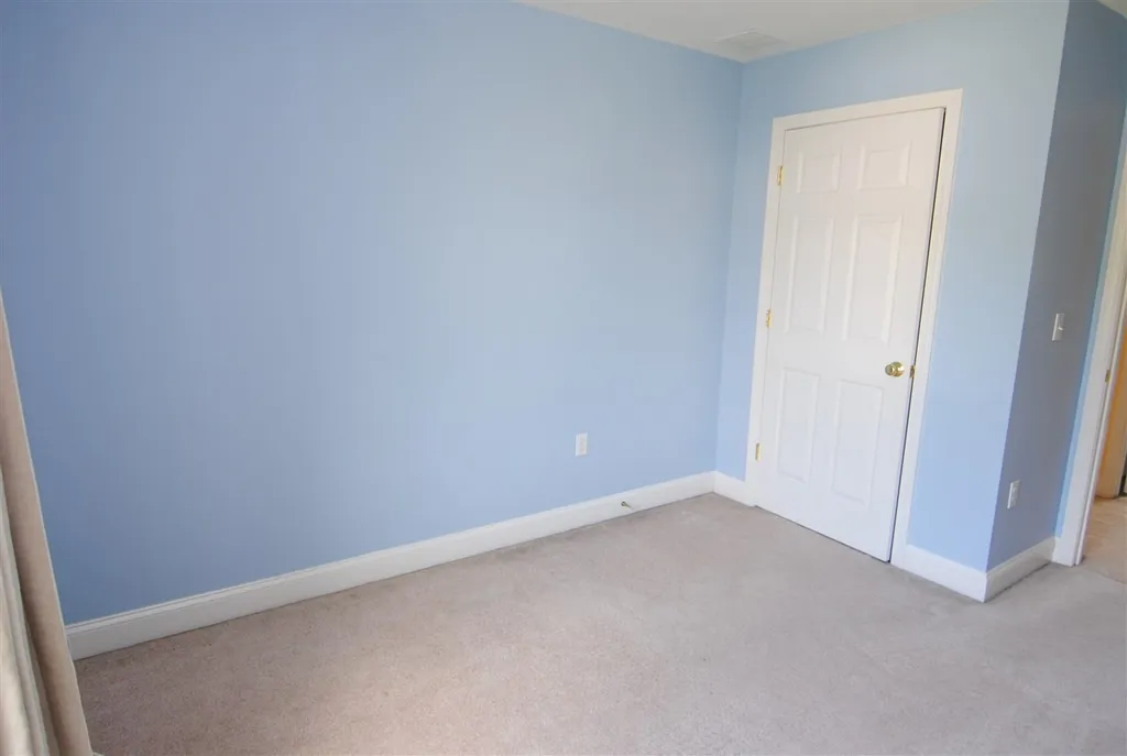 7 Annabelle Court Nashua NH 03062