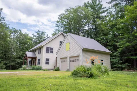 1030 Chocorua Road Tamworth NH 03886
