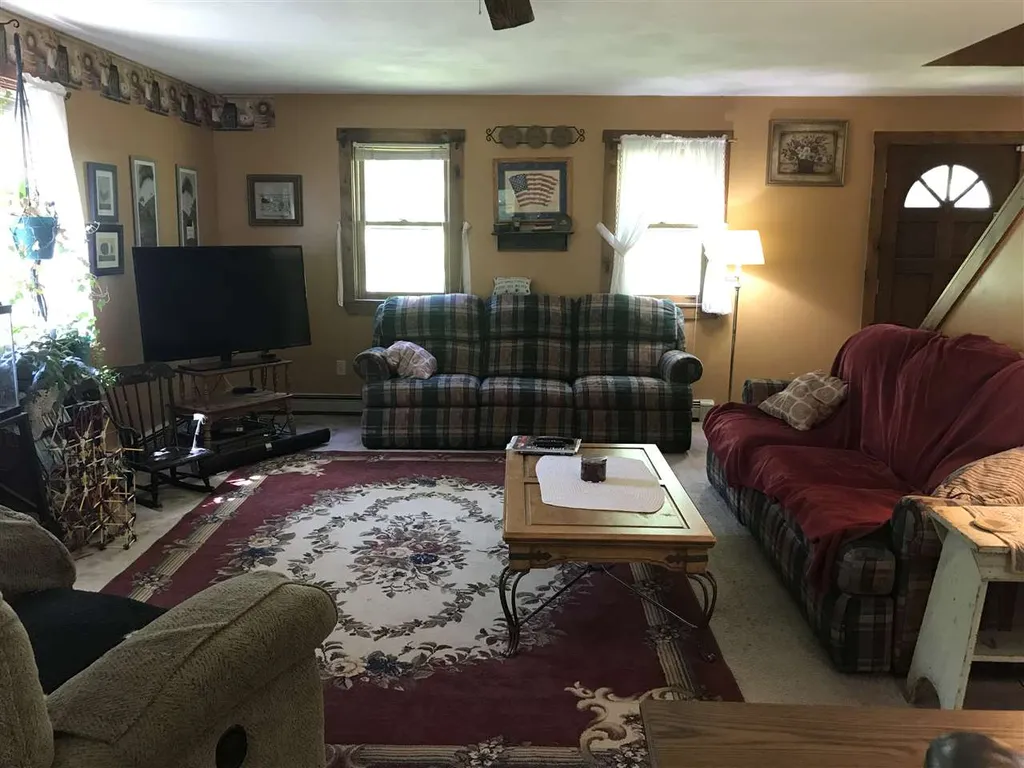 92 Youngtown Road Alton NH 03809