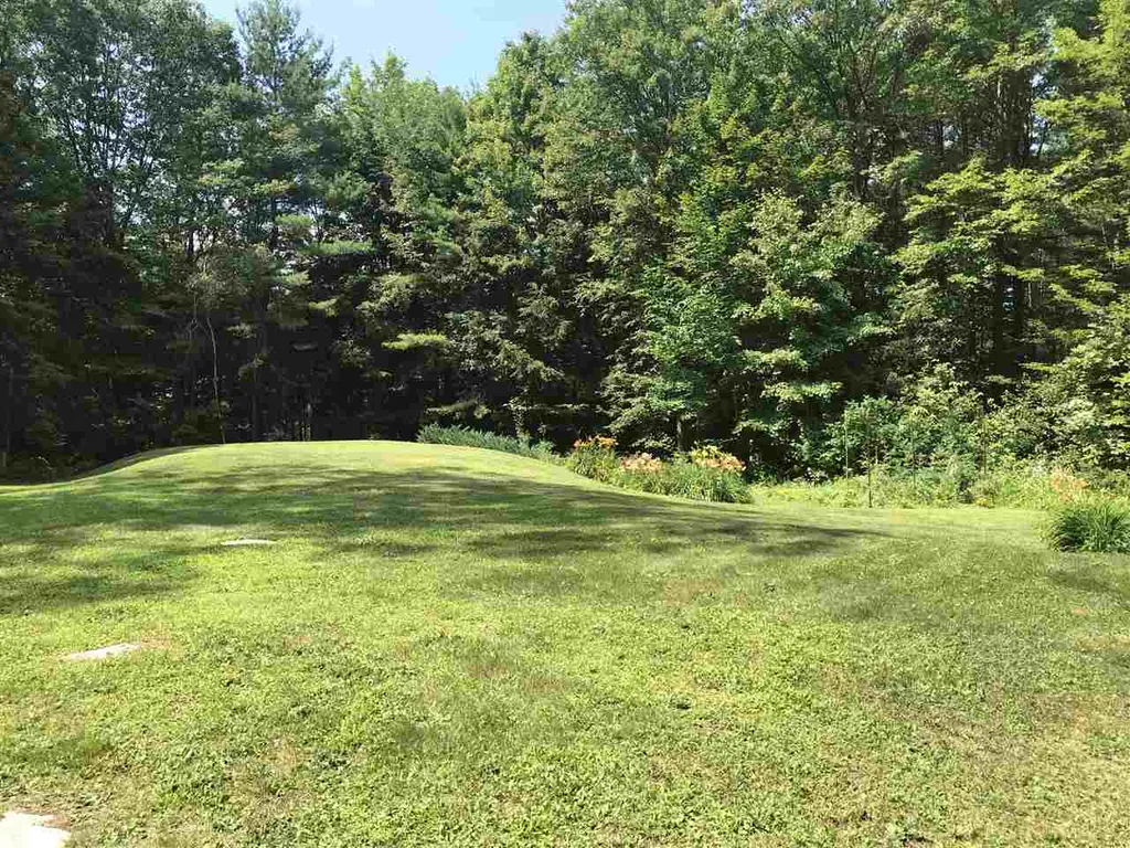 92 Youngtown Road Alton NH 03809
