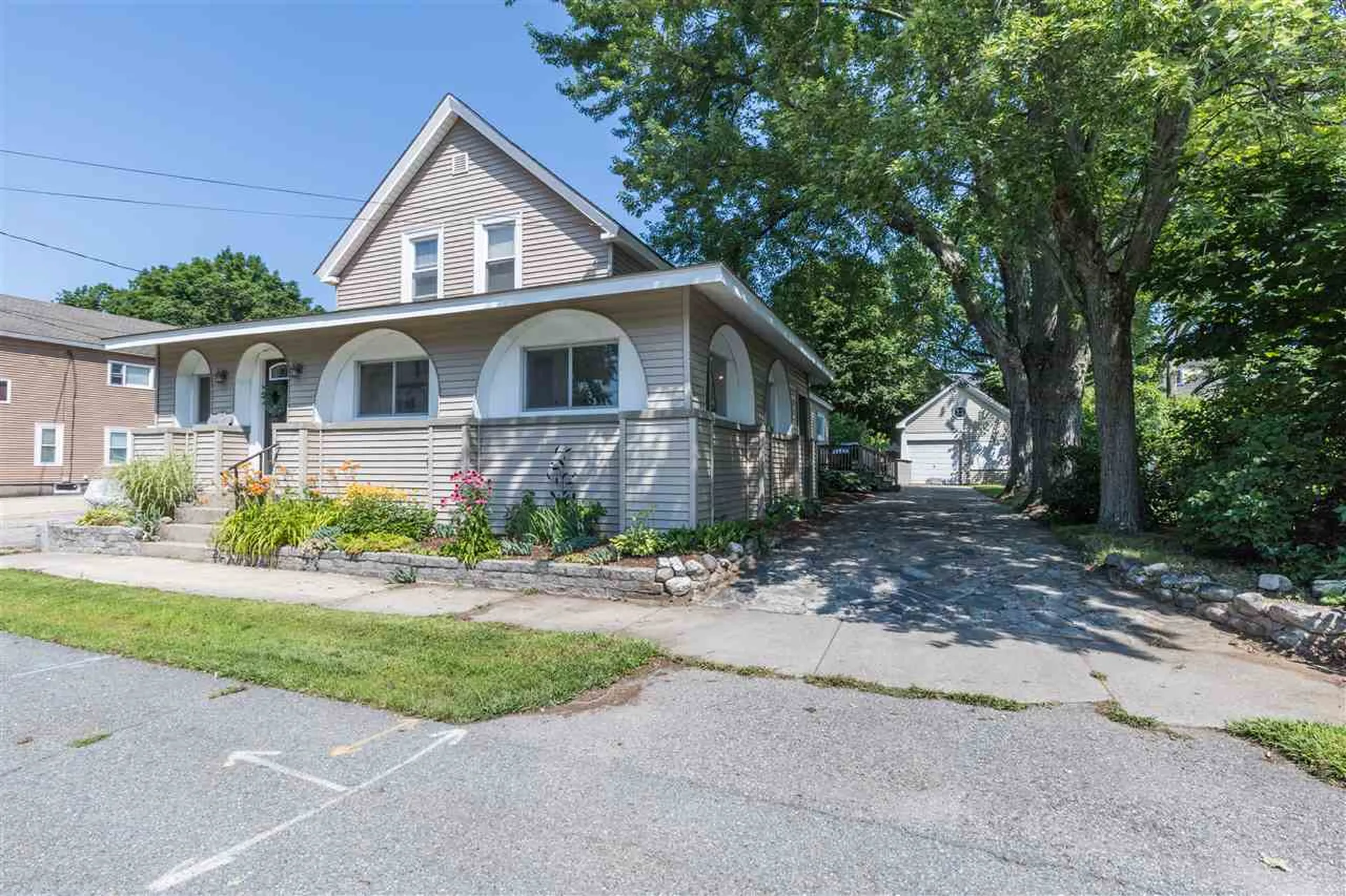 74 King Street Nashua NH 03060