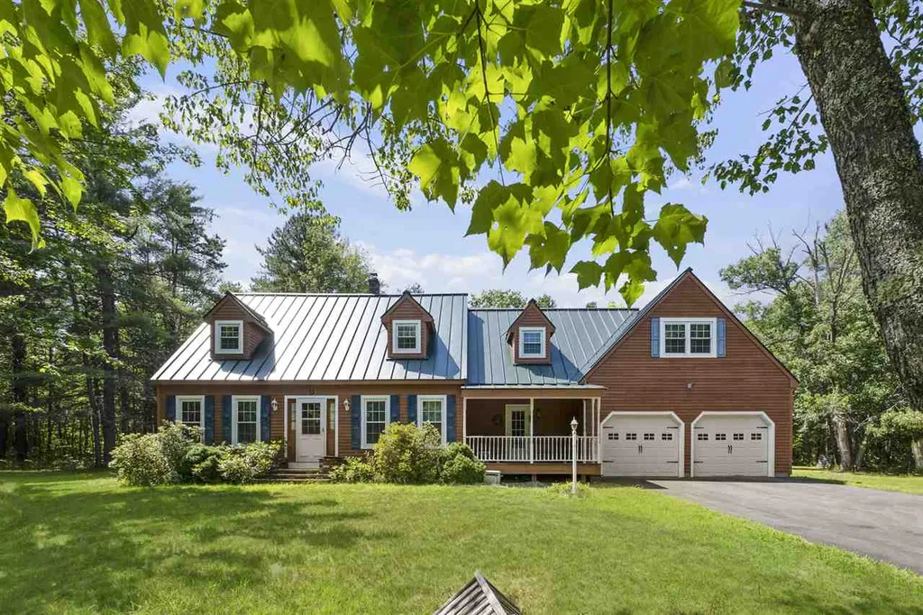 225 Pine River Path Effingham NH 03882