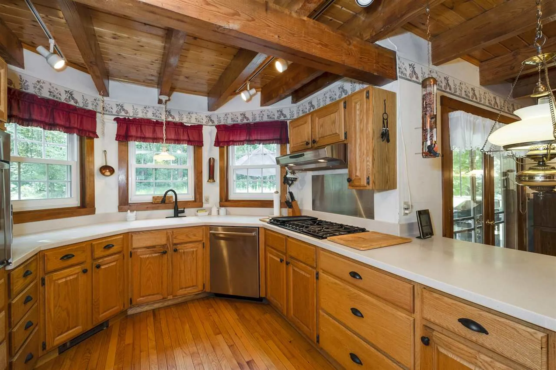 225 Pine River Path Effingham NH 03882