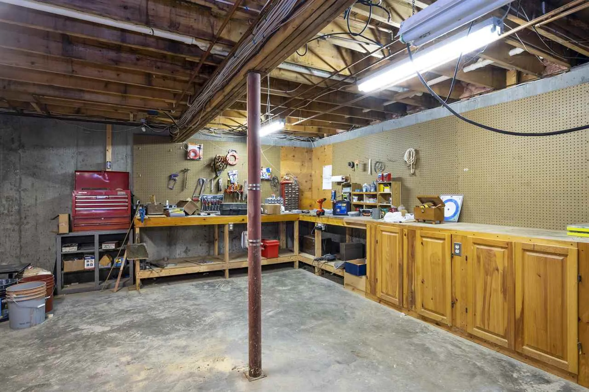 225 Pine River Path Effingham NH 03882