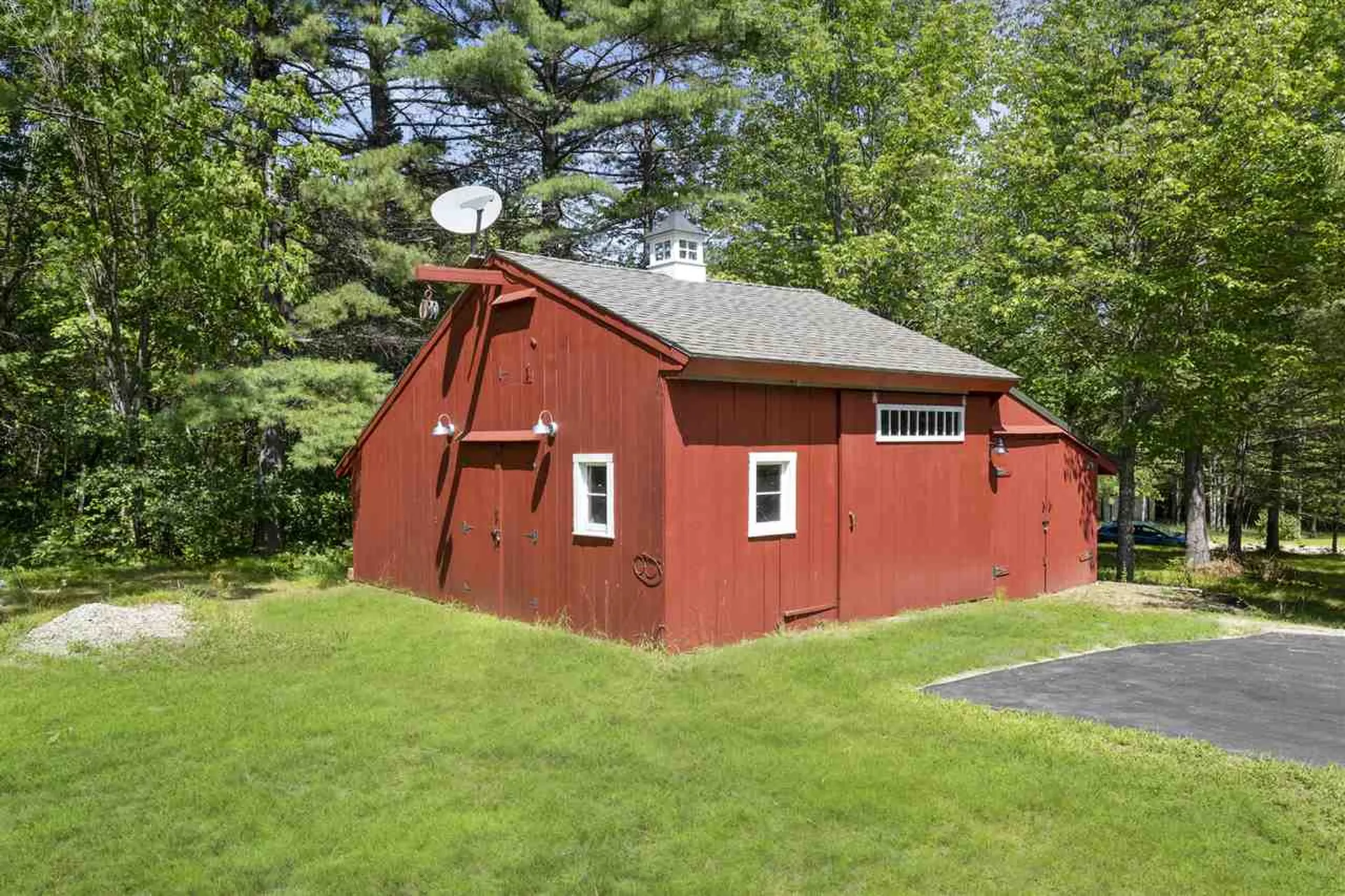 225 Pine River Path Effingham NH 03882