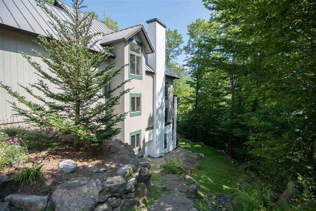 39 Flume Road Lincoln NH 03251