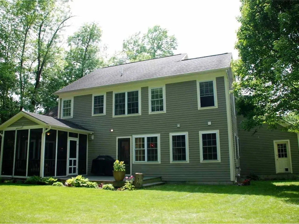 180 Stonegate Lane Shelburne VT 05482
