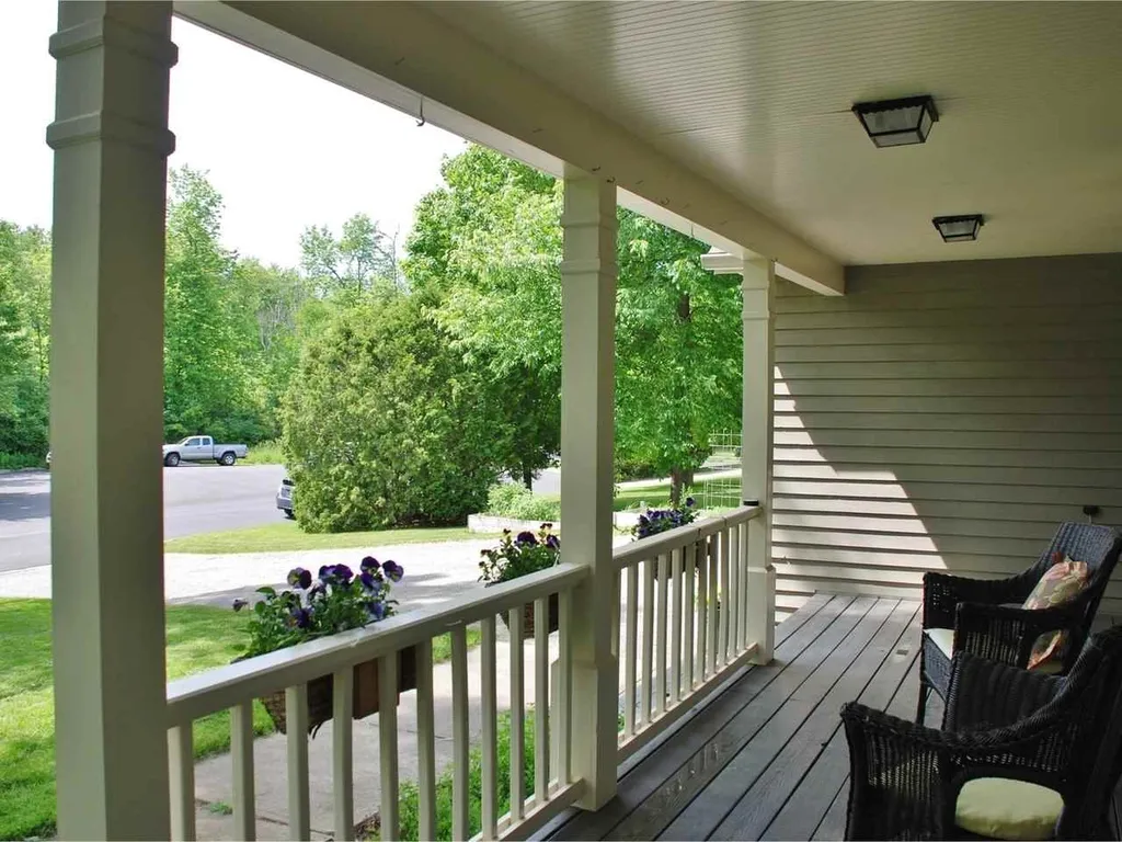 180 Stonegate Lane Shelburne VT 05482