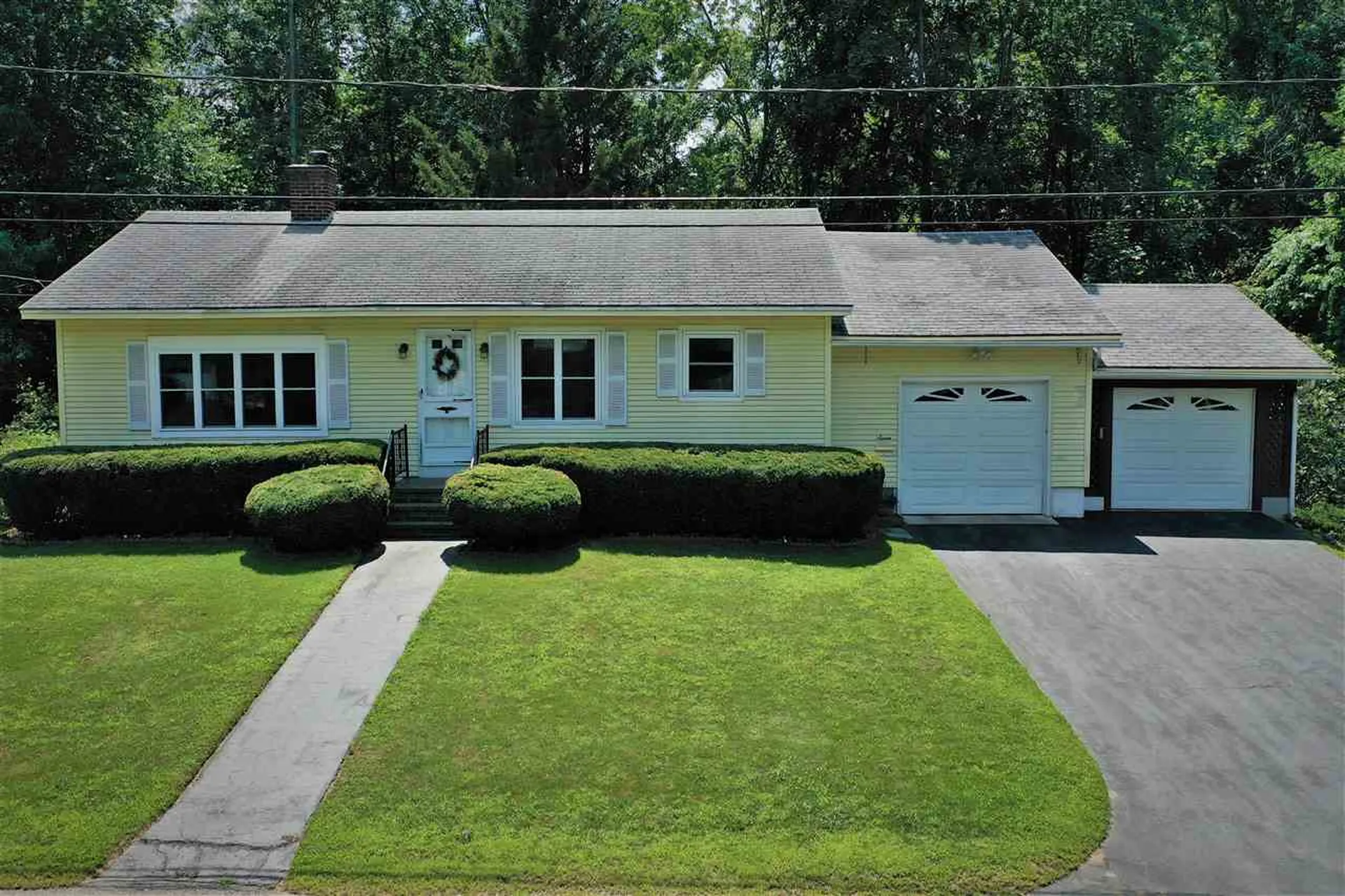 7 Champagne Avenue Laconia NH 03246