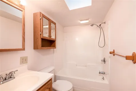30 Cherry Street Belmont NH 03220