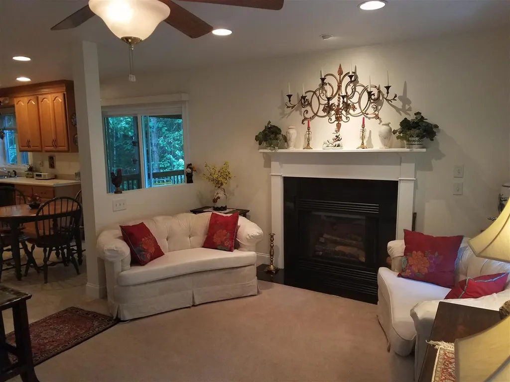 10 Mountain View Court Keene NH 03431