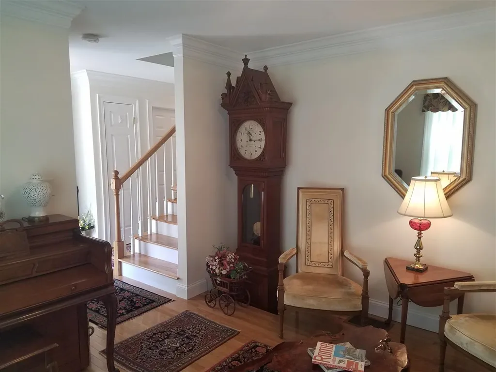 10 Mountain View Court Keene NH 03431