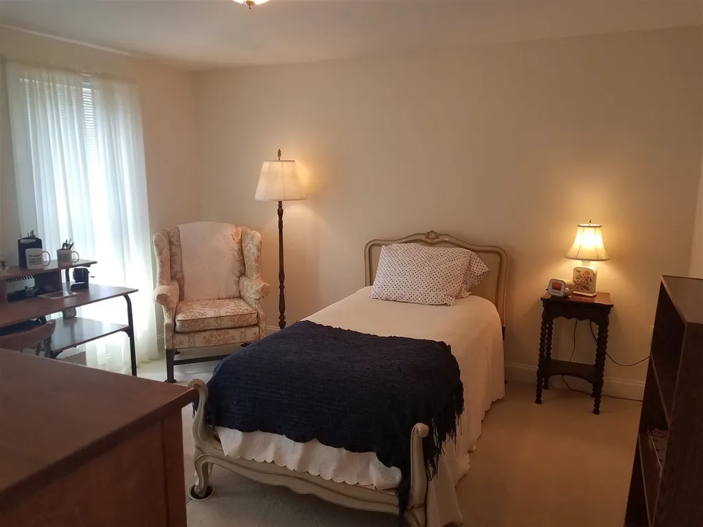 10 Mountain View Court Keene NH 03431
