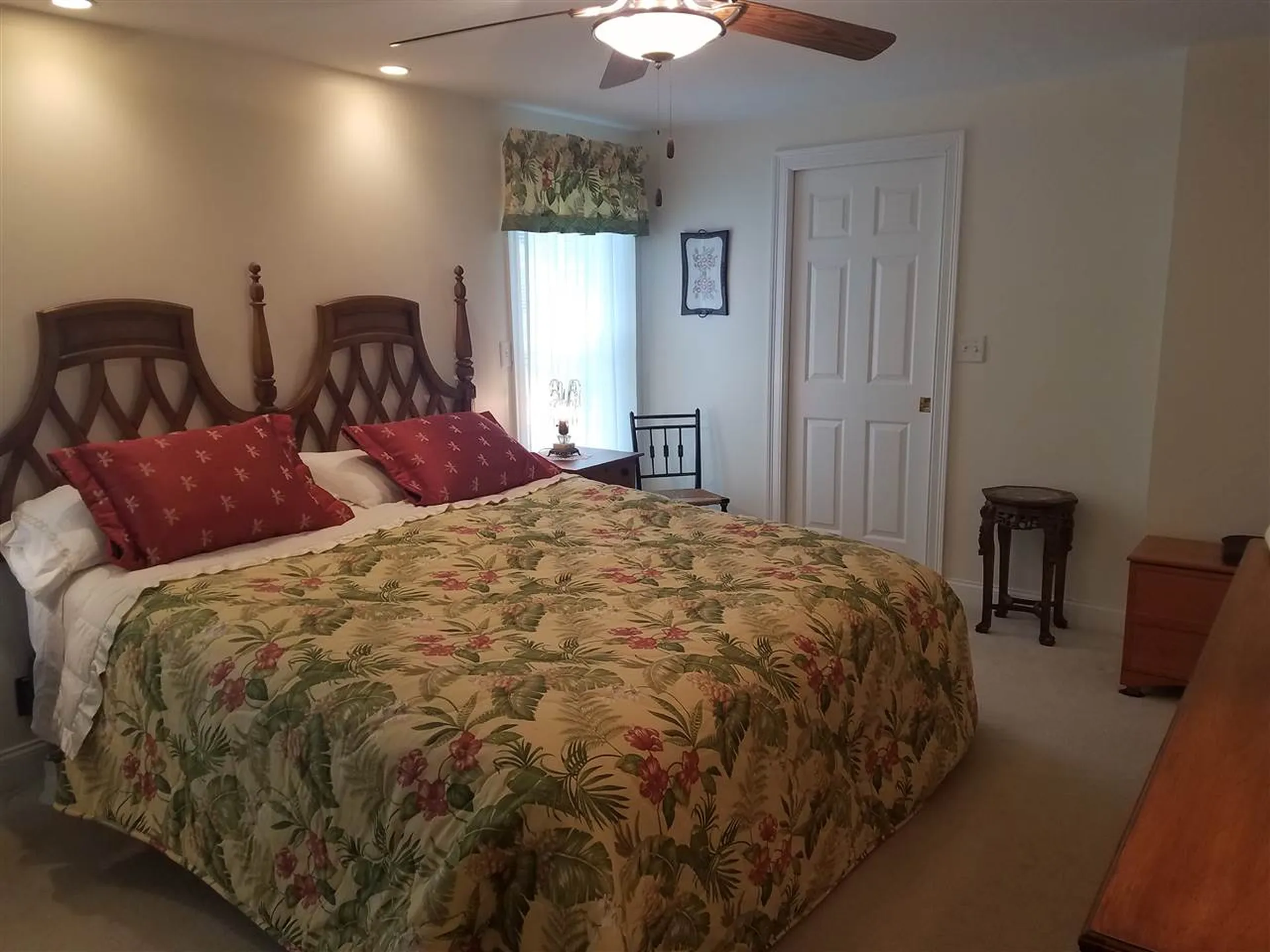 10 Mountain View Court Keene NH 03431