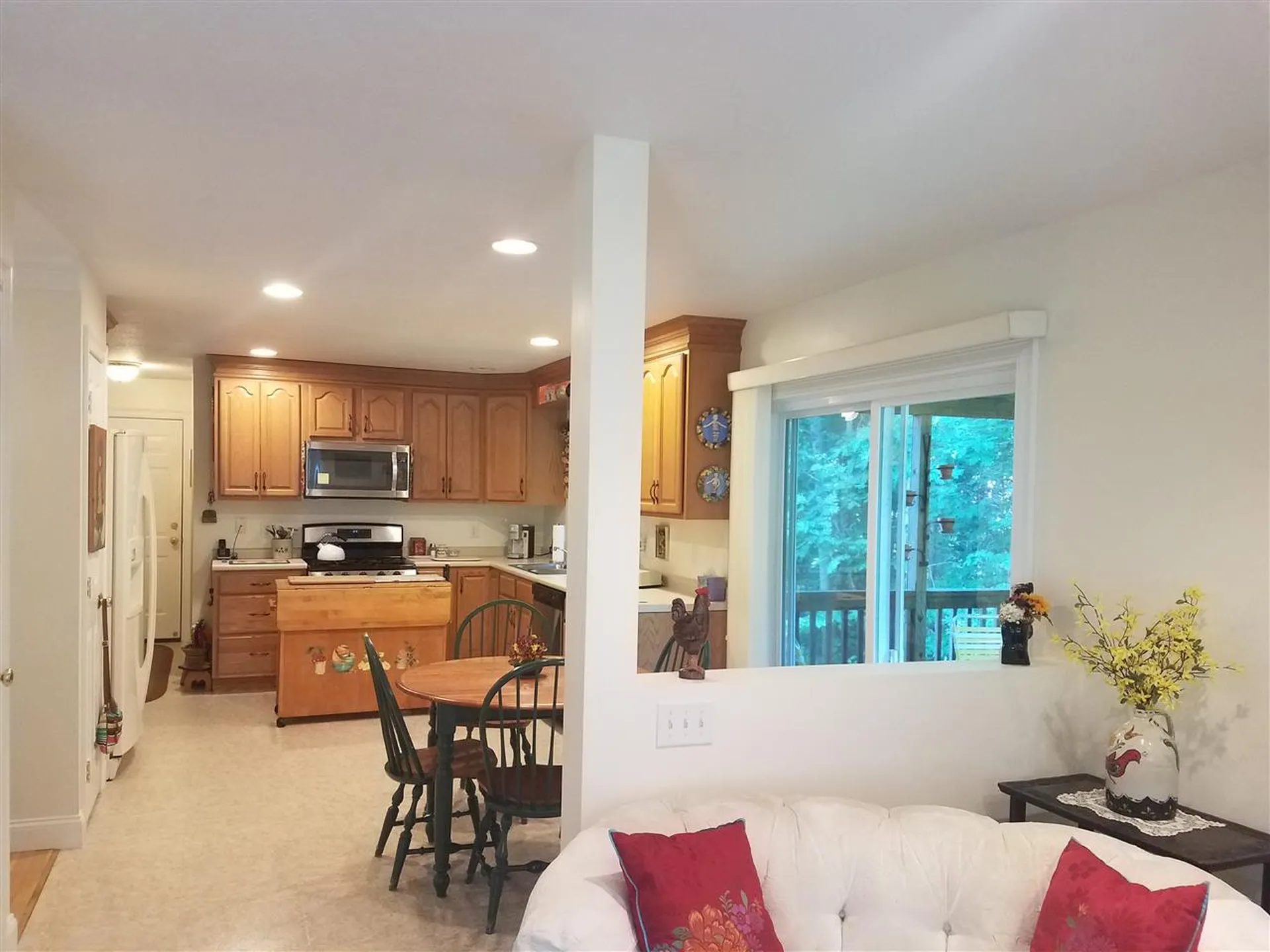 10 Mountain View Court Keene NH 03431