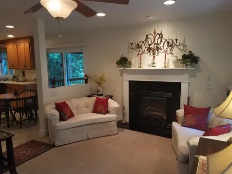 10 Mountain View Court Keene NH 03431