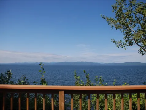 76 Sunset Cliff Road Burlington VT 05408