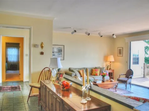 76 Sunset Cliff Road Burlington VT 05408