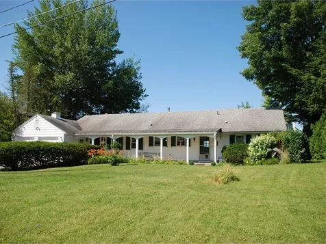 76 Sunset Cliff Road Burlington VT 05408