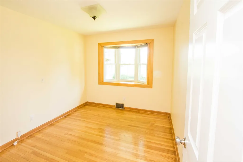 50 Cherry Lane Burlington VT 05401