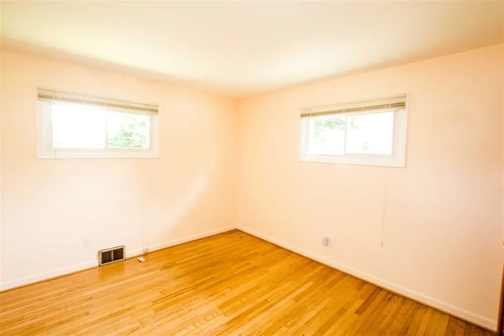 50 Cherry Lane Burlington VT 05401