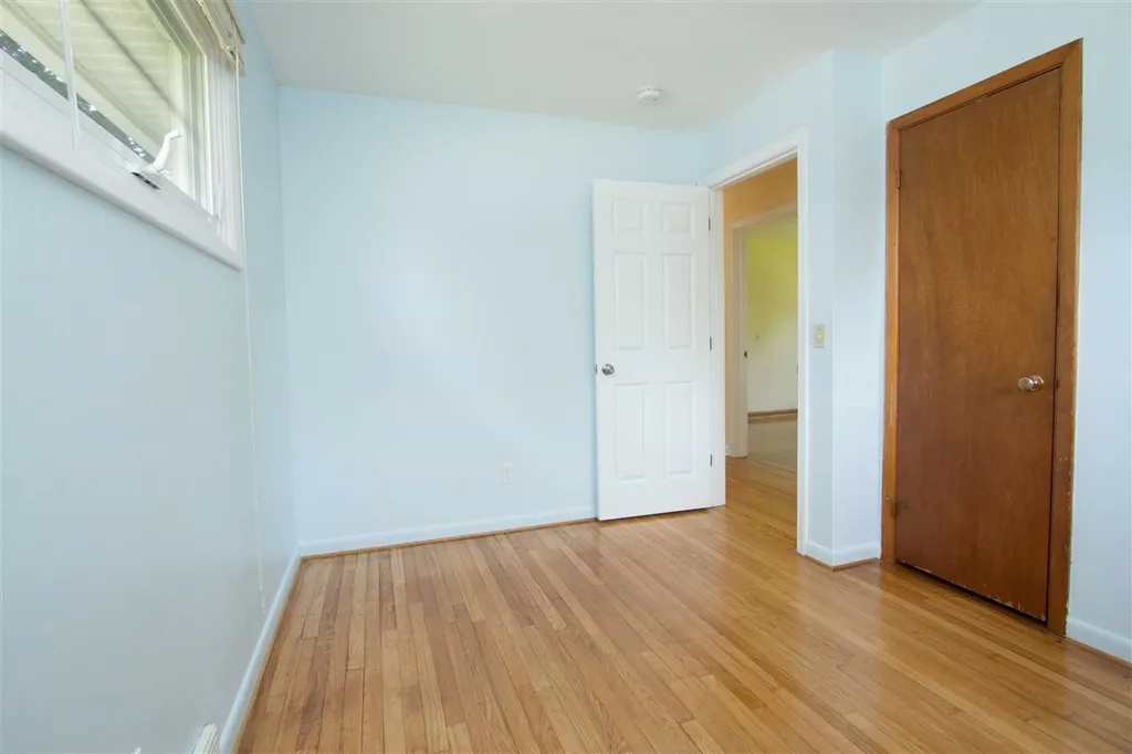 50 Cherry Lane Burlington VT 05401