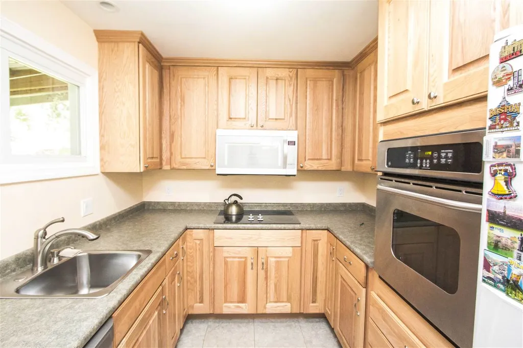 50 Cherry Lane Burlington VT 05401