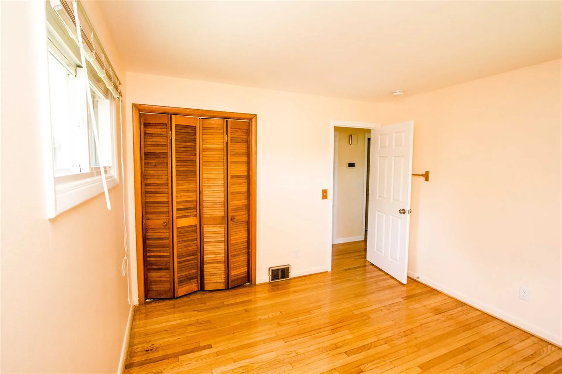 50 Cherry Lane Burlington VT 05401
