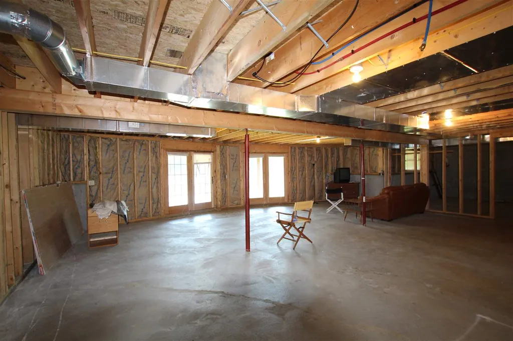560 West Lake Road Wells VT 05774
