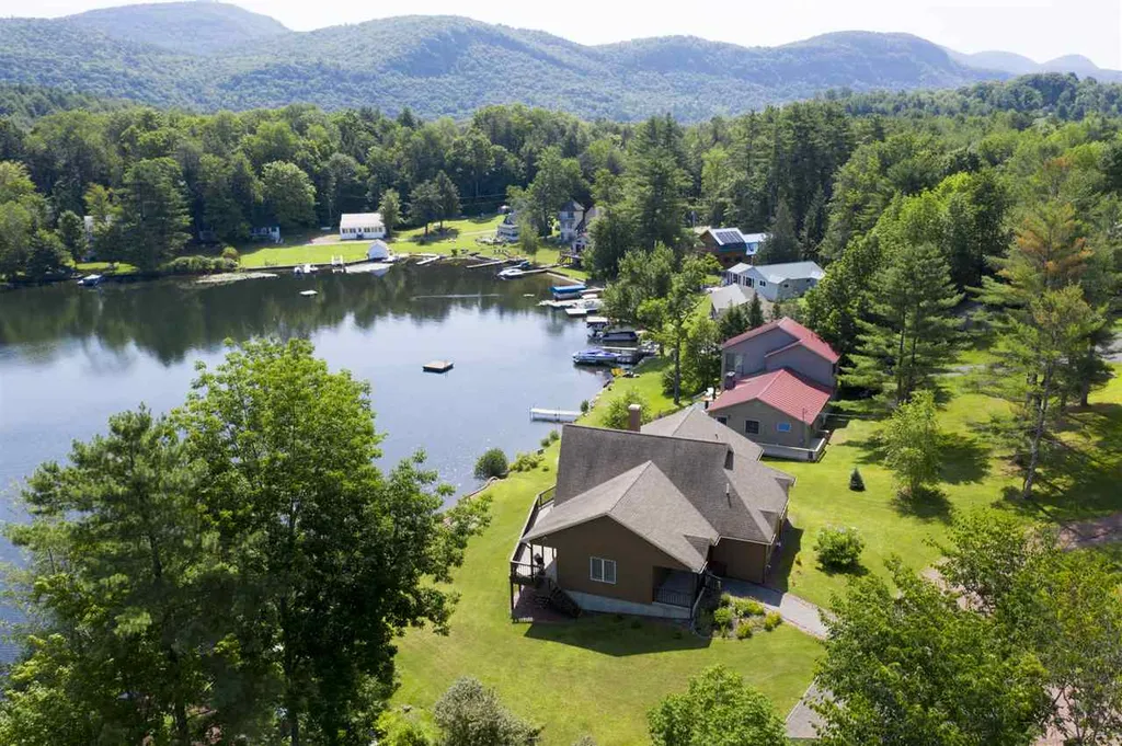 560 West Lake Road Wells VT 05774