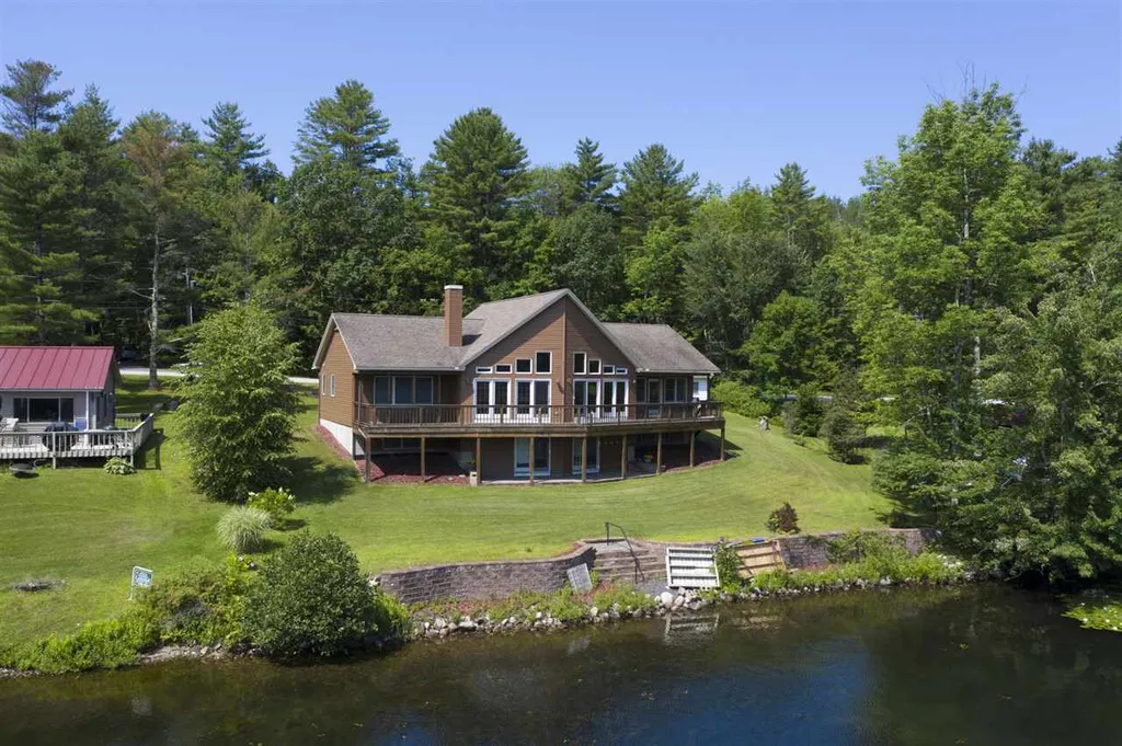 560 West Lake Road Wells VT 05774