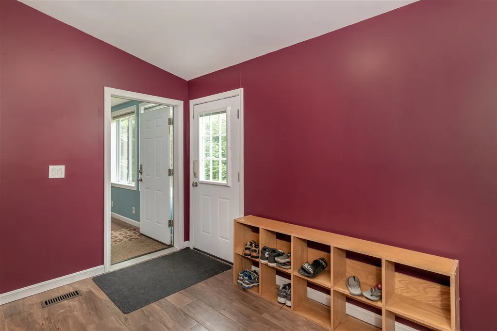 20 Lockes Corner Road Alton NH 03809