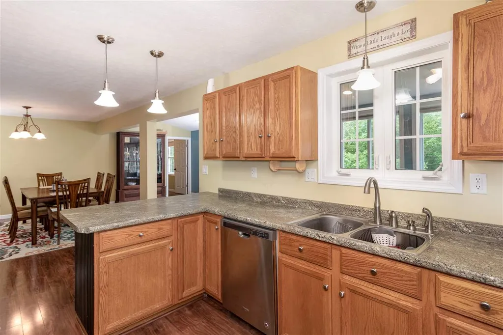 20 Lockes Corner Road Alton NH 03809