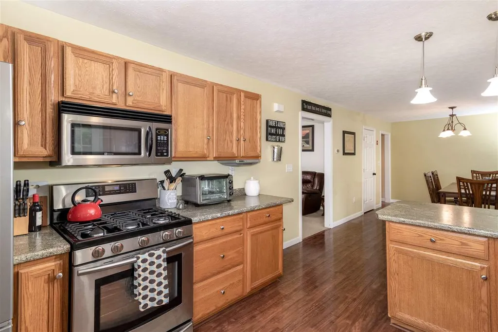 20 Lockes Corner Road Alton NH 03809