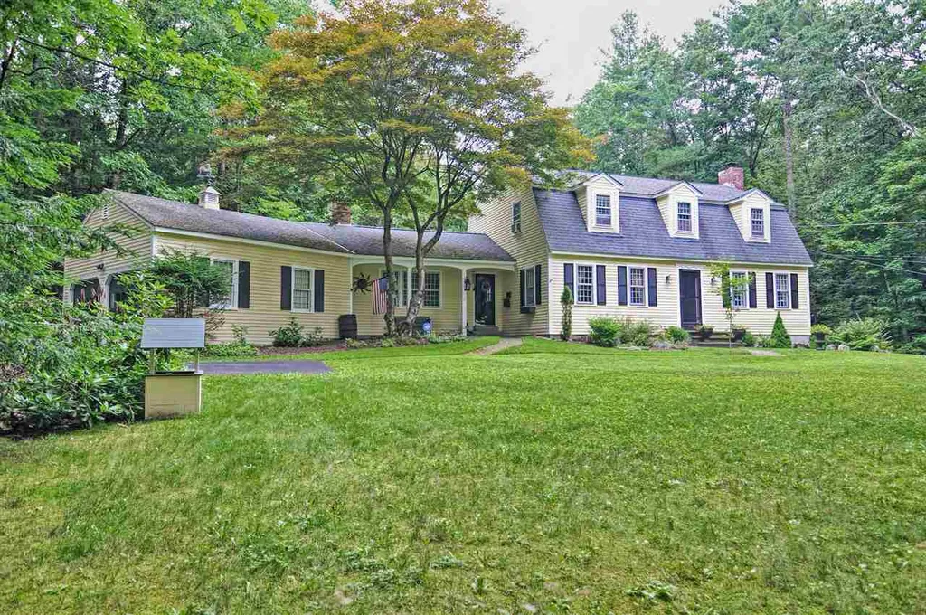 11 Blueberry Hill Road Amherst NH 03031