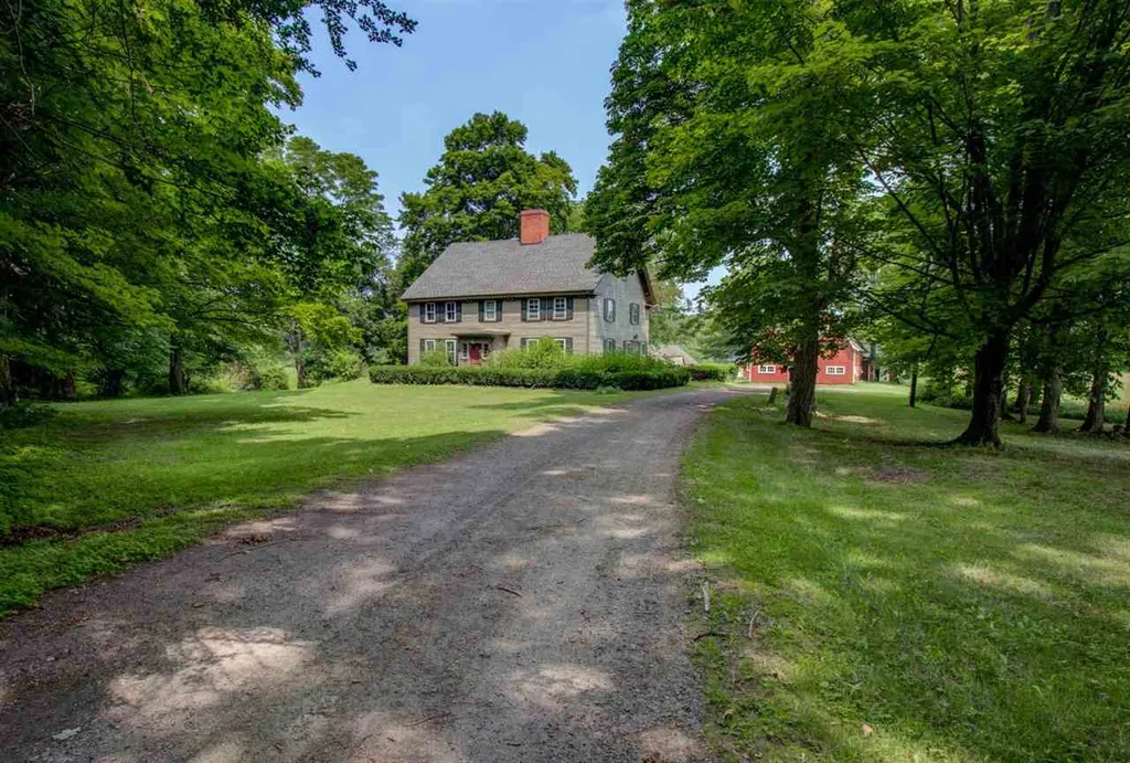 150 Bayside Road Greenland NH 03840