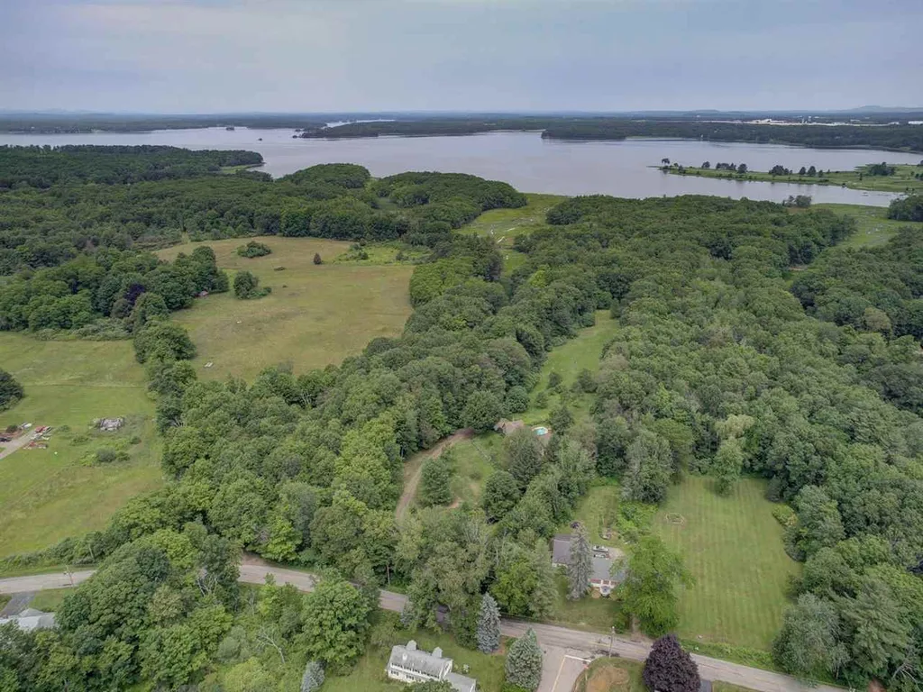 150 Bayside Road Greenland NH 03840