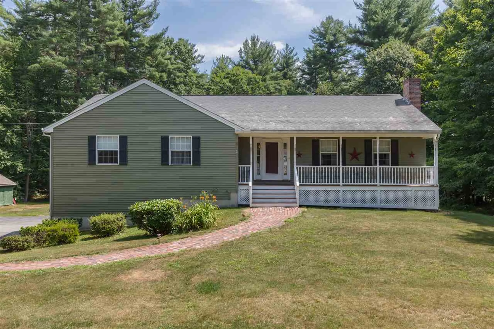 5 Durgin Drive Newton NH 03858