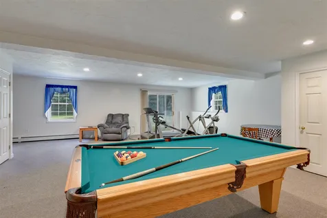 5 Durgin Drive Newton NH 03858