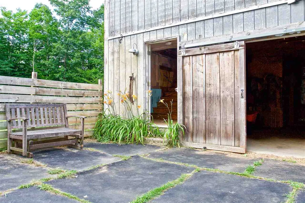 193 Old Ridge Road Strafford NH 03884