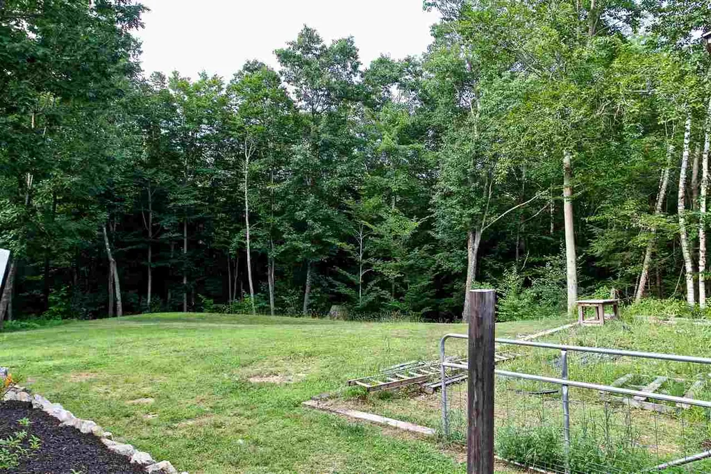 193 Old Ridge Road Strafford NH 03884