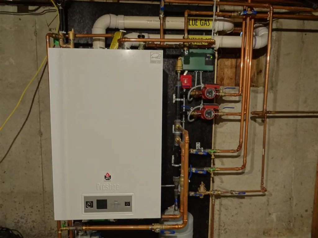 31 North Shore Road Sandown NH 03873