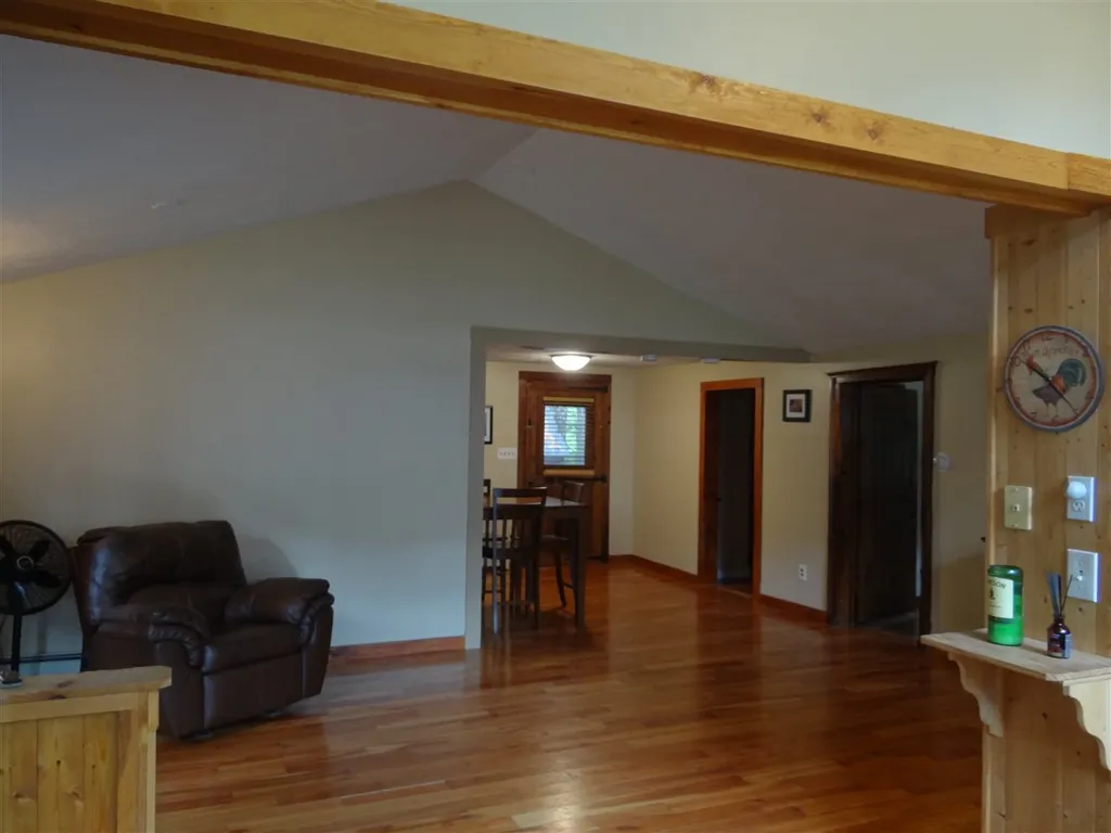 31 North Shore Road Sandown NH 03873