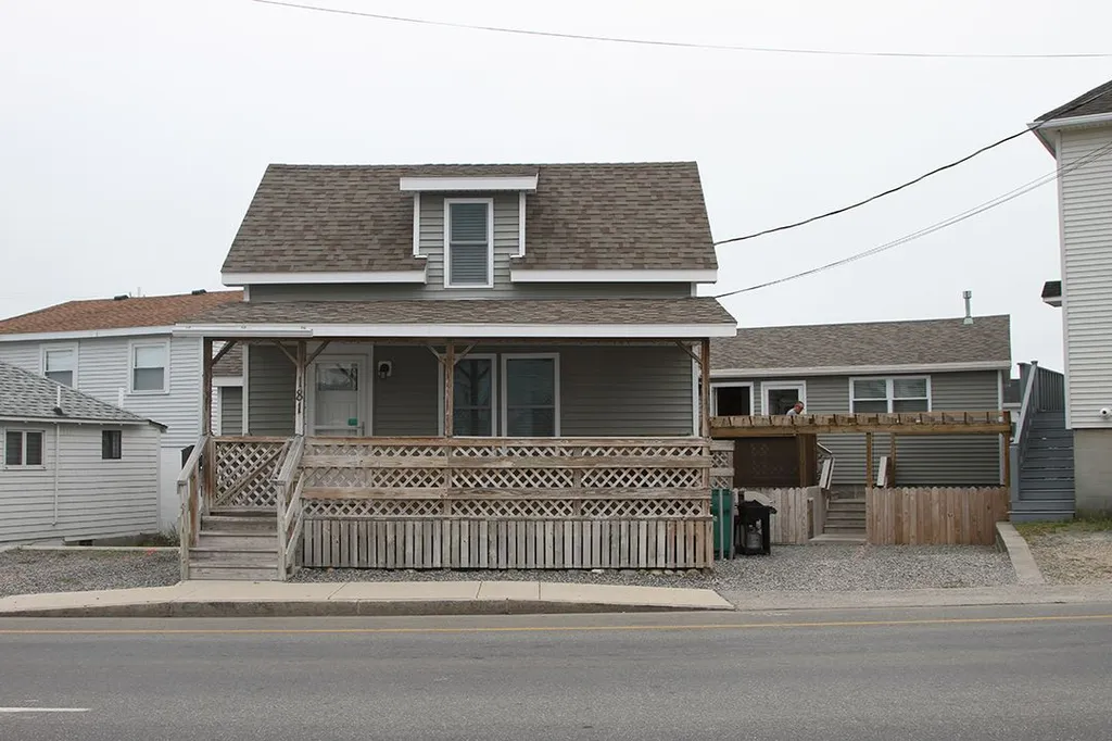 181 Ashworth Avenue Hampton NH 03842