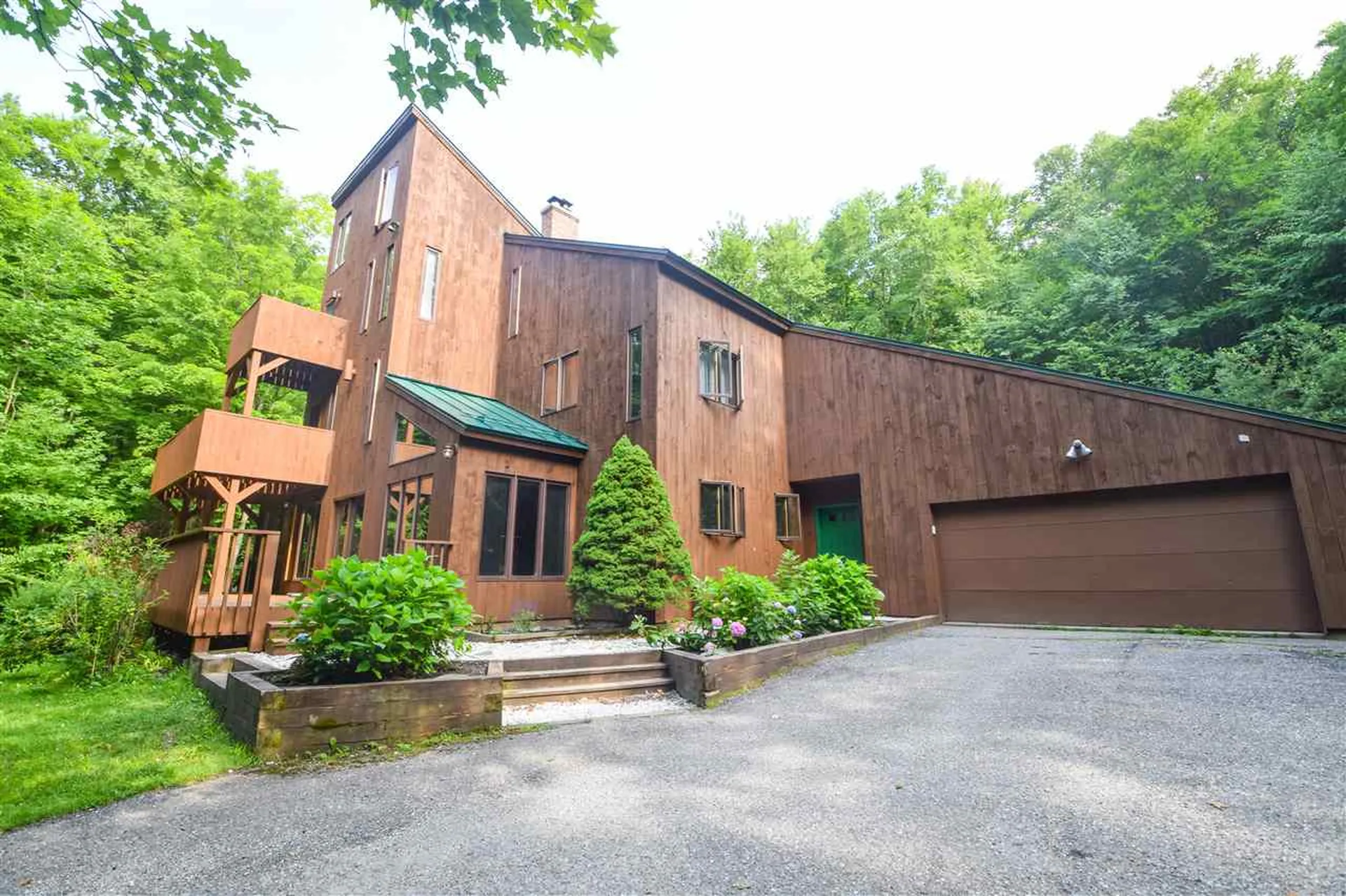 87 Craigy Lane Hinesburg VT 05461