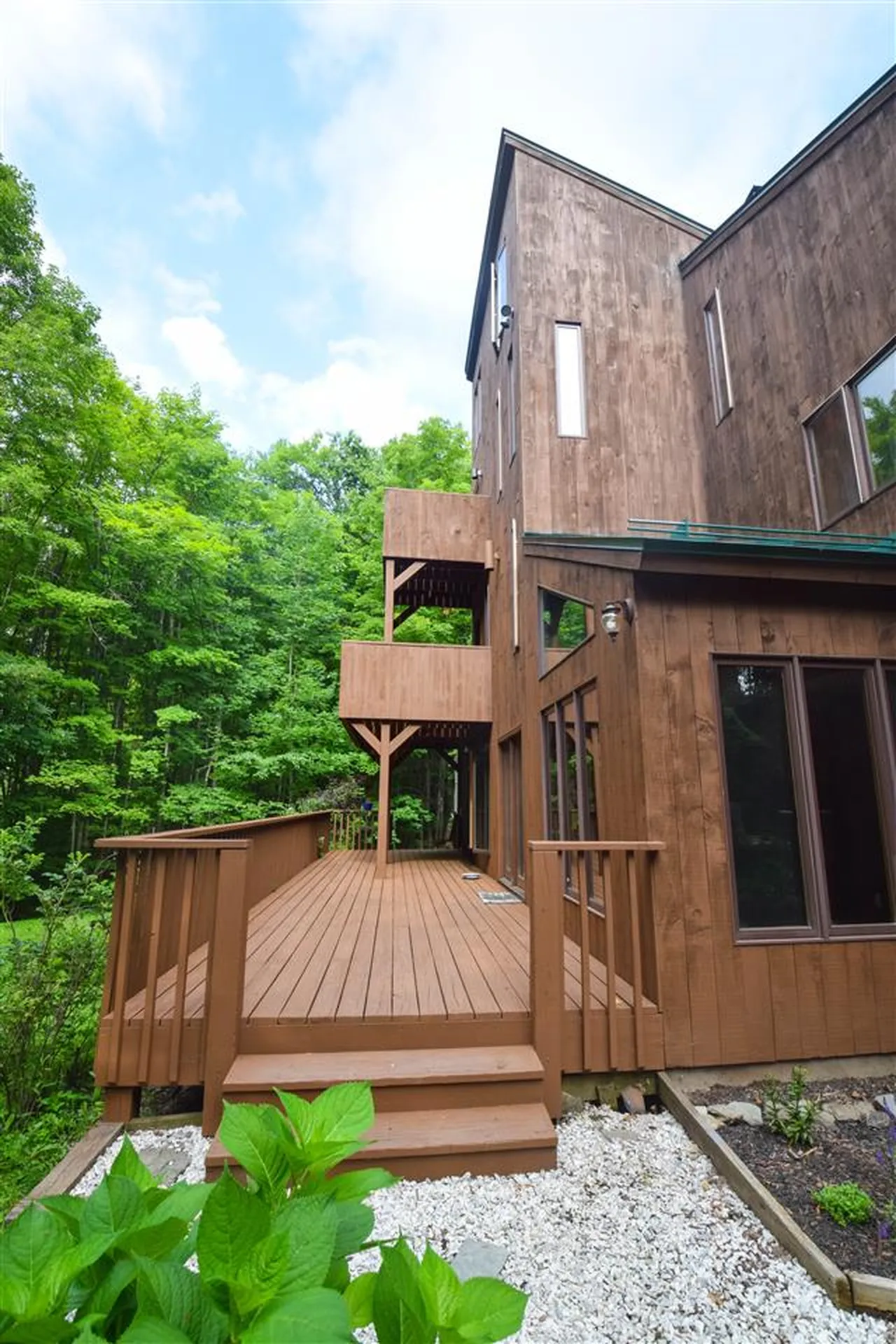 87 Craigy Lane Hinesburg VT 05461